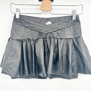 Best Cody Womens Y2K Faux Vegan Leather Pleated Mircro Mini Skirt Skort Size M
